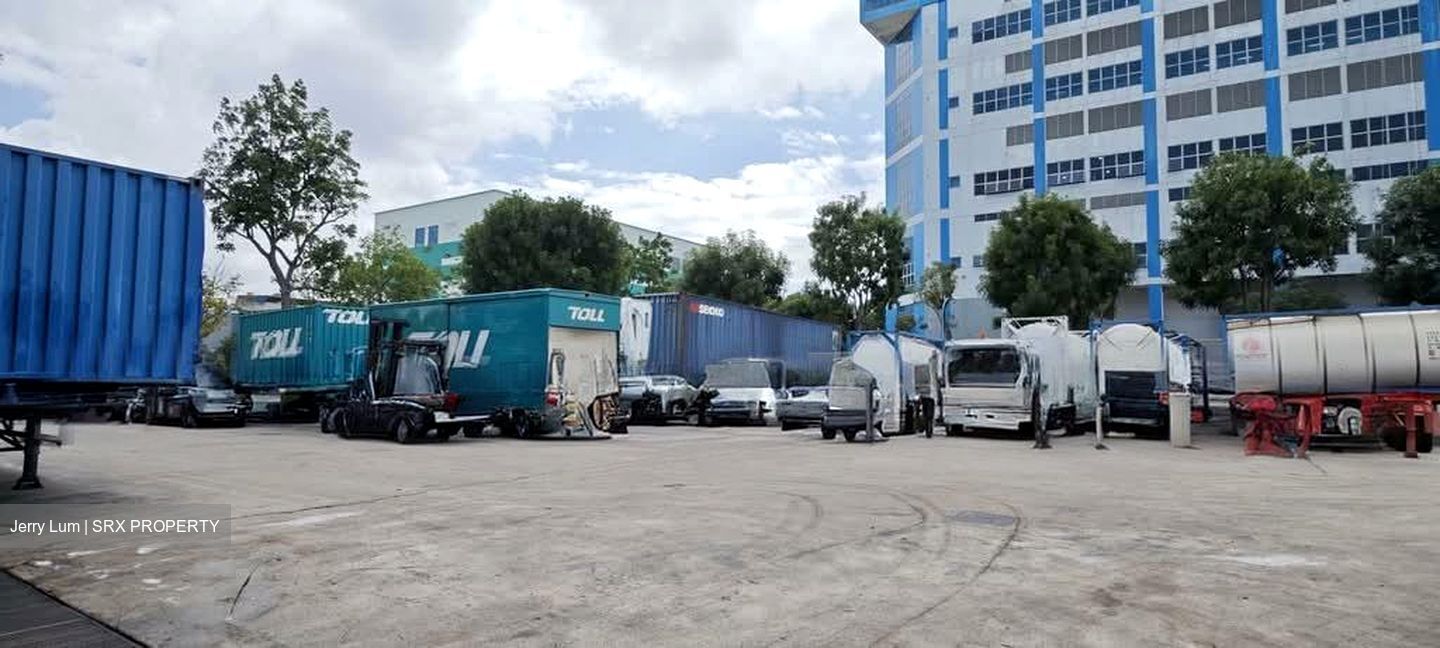 Tuas Crescent (D22), Factory #586546841